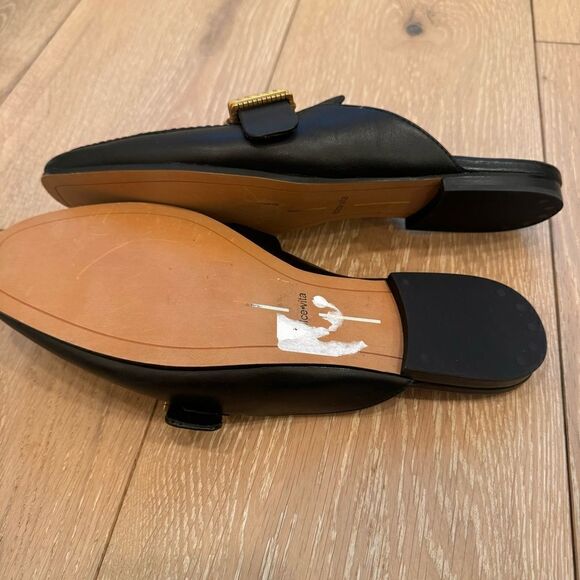 Dolce Vita
Santel Mules - Picture 7 of 7